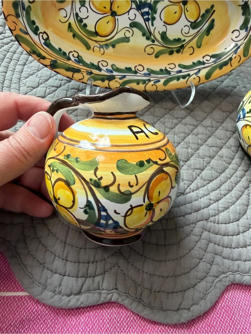 Hand-Painted Italian-Style Ceramic Serving Platter in Yellow & Green - Picture 5 of 8